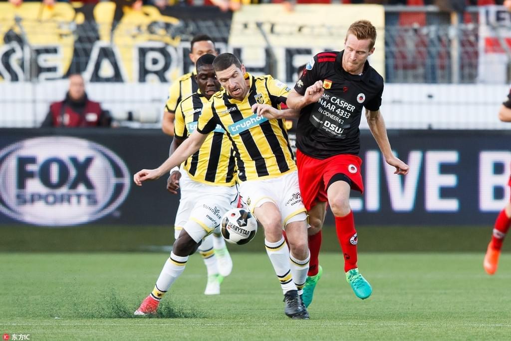 反手拉球 反手拉球