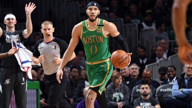 走势的球迷 走势的球迷