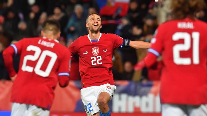 给到三点可 给到三点可