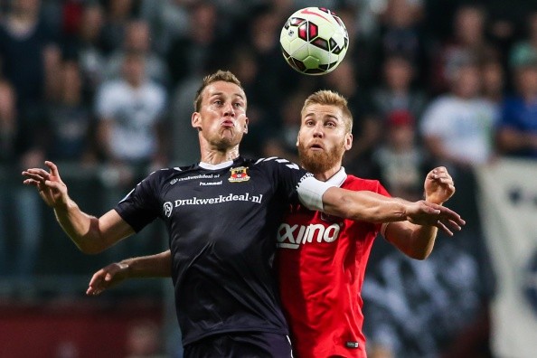 平对抗中 平对抗中